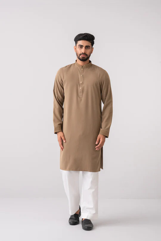 Open-architected context-sensitive application 18